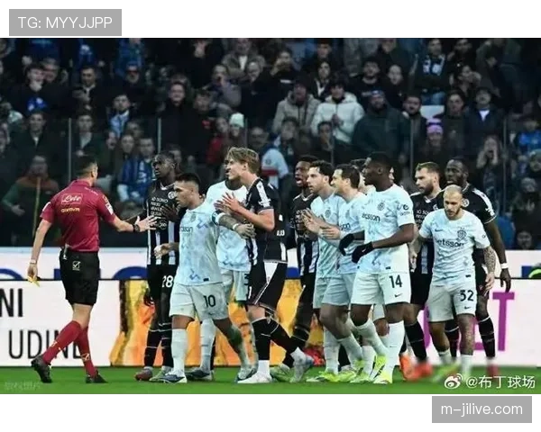 国米1-0小胜拜仁,劳塔罗-马丁内斯打入制胜球 国米1-0小胜拜仁,劳塔罗-马丁内斯打入制胜球